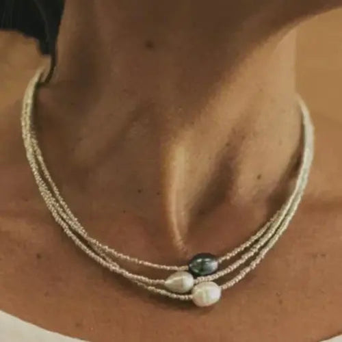 Flevos - Pärlchokerhalsband